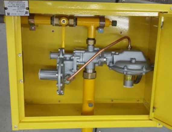 Пункт газорегуляторный шкафной ГРПШ-10МС с РДГК-10М-2
